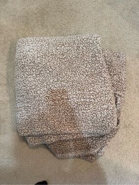 Cozy Plush Sherpa Throw Blanket - Cream Taupe
